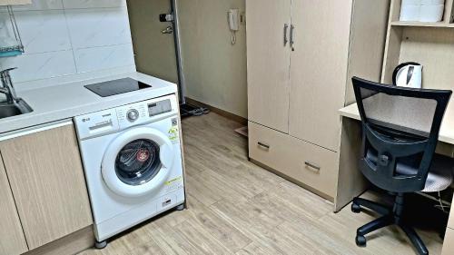 Yeonhui-dong Apartment | YH House Hongdae, Sinchon