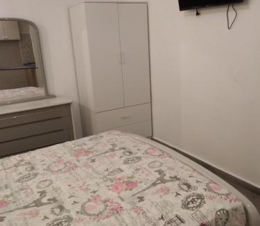 Pangrati Apartment | Yiannis Kalimarmaro Studio,Athens Center