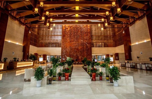 Huanggang Hotel | Yifang Shanshui Kailai Hotel