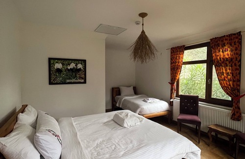 Zeytinli Hotel | Yiva Kazdaglari