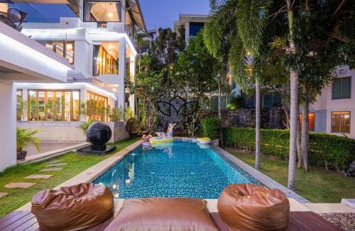 North Pattaya Villa | Yizen Beachfront Seaview Villa
