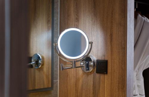 Buji Hotel | Yizhi Hotel Shenzhen East Station Buji Subway Station Branch