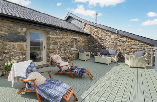 Trawsfynydd House | Ynys Cadno