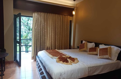 Rangat Hotel | Yogu's Woodside