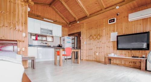 Tongyeong House | Yokjido Pension Bluesea