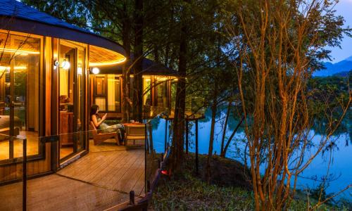 Yongding House | YOLO RELIAN Mt and River Collection