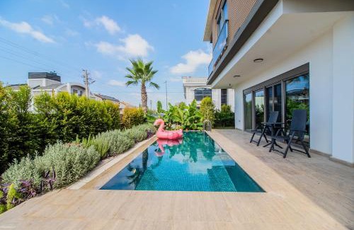 Muratpasa Villa | Yonca Evleri