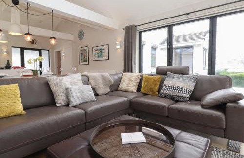 Bowness-on-Windermere House | Yonder Lea