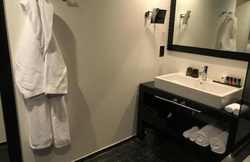 Brussels Hotel | YOOMA Urban Lodge
