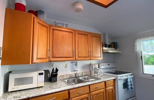 York Beach Cottage | York Beach Ocean View 2-Bedroom Cottage at the Heart of Long Sands Beach