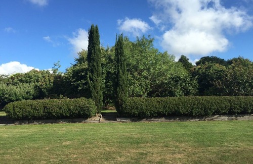 Bowral House | York Cottage. A Country Retreat, Close to Bowral