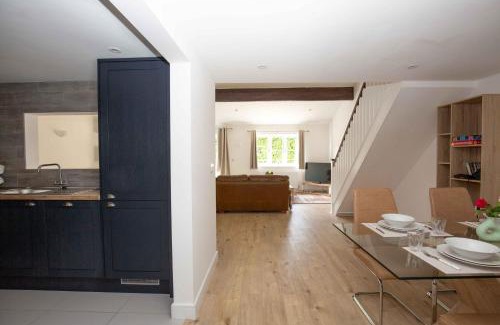 Ampney Crucis House | York Cottage