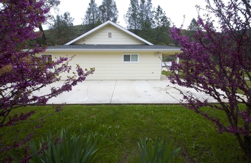 Midpines House | Yosemite Country Cottage~Private~Quiet~Star Gazing~Non-smokers/vapers~No animals