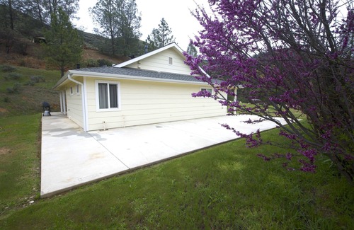 Midpines House | Yosemite Country Cottage~Private~Quiet~Star Gazing~Non-smokers/vapers~No animals