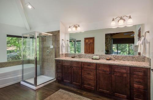 Yosemite West House | Yosemite Magic "A"