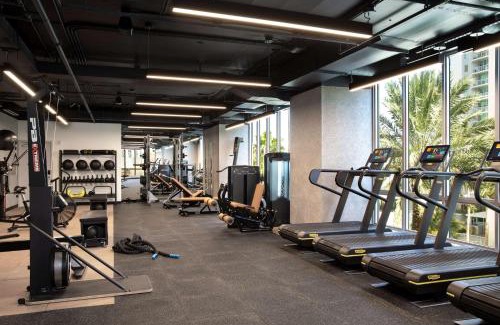 Downtown Miami Hotel | YOTEL Miami