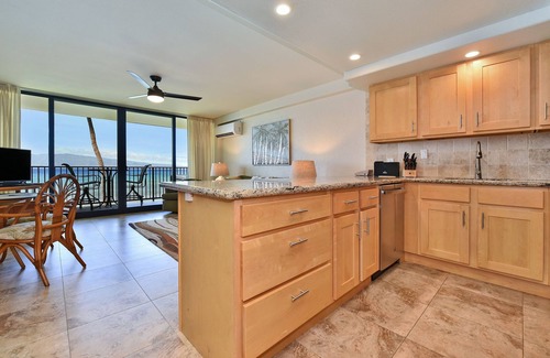 Honokowai Condo | You CAN have it ALL! Killer ocean front views, Great value, & new everything