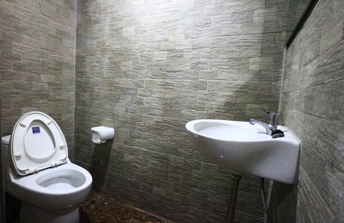 Samut Sakhon Hotel | You House Residence