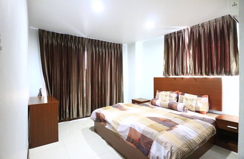 Samut Sakhon Hotel | You House Residence