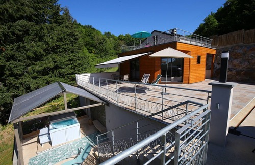 Saint-Beauzely House | You will be pleasantly surprised by the idyllic setting of this renovated site.