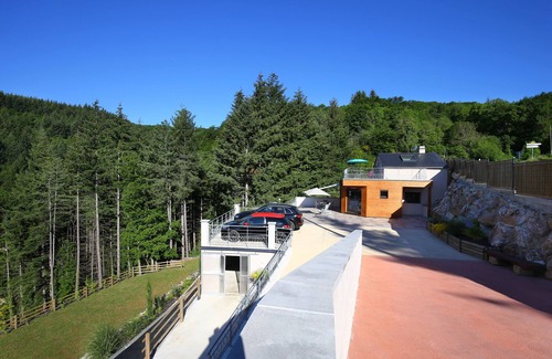 Saint-Beauzely House | You will be pleasantly surprised by the idyllic setting of this renovated site.