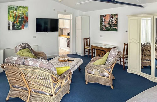 Ferndown Cottage | You will love The Studio - quiet, spacious and perfectly located to explore this wonderful county.