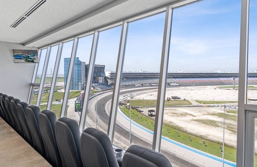 Fort Worth Condo | You will ♥️ this place! The Texas Motor Speedway Condo