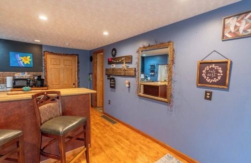 Confluence House | Yough Nest Bungalow (Half Home - Convenient Location & Beautiful View)