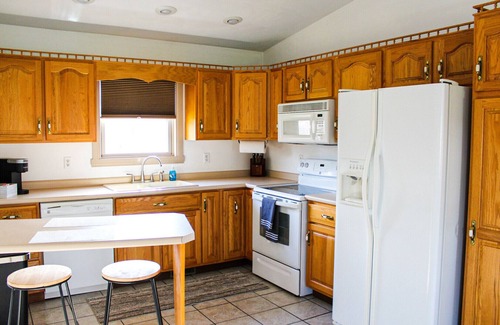 Connellsville Apartment | Yough Trail Retreat on the Great Allegheny Passage