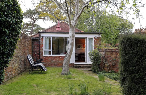 Winchelsea Cottage | You’ll find Garden Cottage down a quiet country lane.