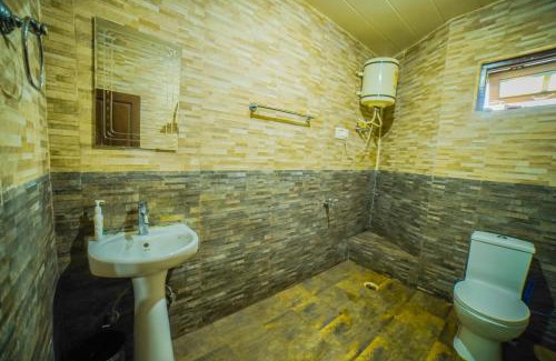 Bhagsu Nag Hostel | Young Monk Hostel & Cafe Dharamkot