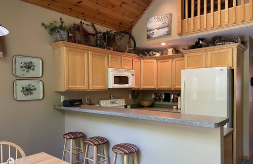 Weyerhaeuser House | Your adventure awaits in the Blue Hills!