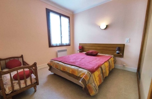 Esquieze-Sere Apartment | YOUR APARTMENT IN THE MOUNTAIN 53m² with terrace