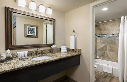 South Scottsdale Resort | Your Authentic Adventure Awaits! 2 Comfortable Units, Free Parking, 5 Pools