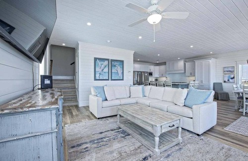 Southpointe House | Your Beach Adventure Starts at Ocean Awaits 2 Private Pool Gulf Front By Prickett Properties
