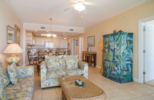 Panama City Beach Condo | Your Beachfront Retreat Awaits!