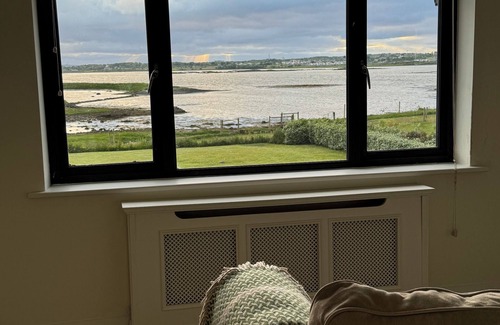 Oranmore House | Your Coastal Paradise Awaits