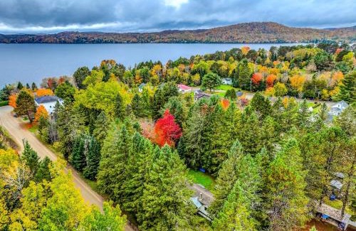 Lac-des-Plages House | Your Cozy Cabin Retreat