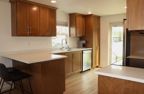 Sturgeon Bay House | Your Door County House - Newly Renovated - Steps from Sturgeon Bay Attractions