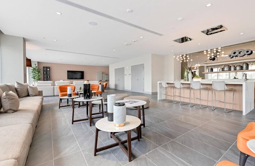 Doral Condo | Your Doral Oasis: Spacious Comfort