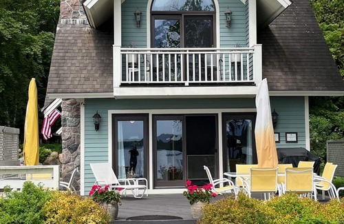 Traverse City House | Your Dream Family Getaway at a Lakehouse on Long Lake in Traverse City!