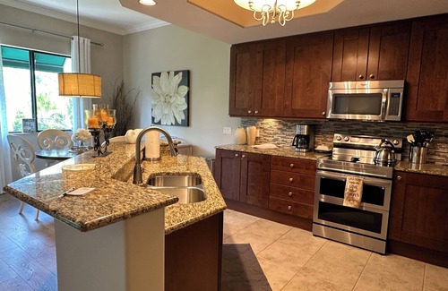 East Naples Condo | Your Dream Vacation Awaits at This Stunning 2B, 2B Condo at Naples Bay Resort!