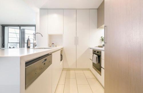 Cremorne Apartment | Your Gateway to Sports and Entertainment-00215