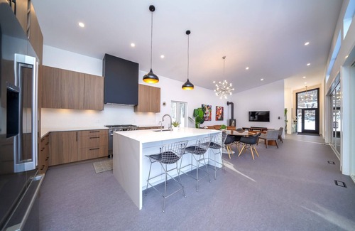 Grand Bend House | Your Grand Bend Getaway Awaits!