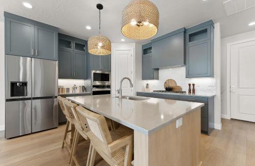St. George House | Your Happy House townhouse