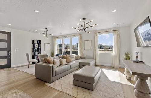 St. George House | Your Happy House townhouse