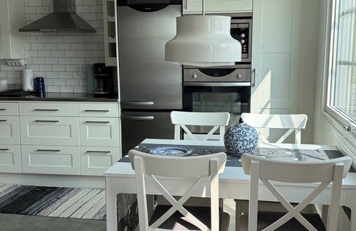 Gottskar House | Your holiday home by the sea. Enjoy Gottskär's beautiful nature and all the swimming spots!