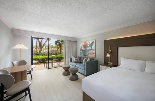 Shipyard Plantation Hotel | Your Home Away From Home! Beachfront, Near Village at Olde Town Park