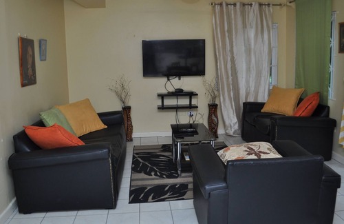 Barbican Apartment | your home away from home