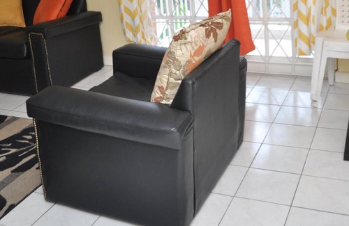 Barbican Apartment | your home away from home